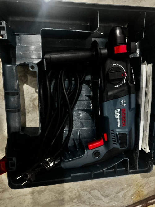 Perforateur Electrique 22mm 2.0J 720W - Bosch GBH 220 + 5 mèches