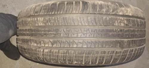 1 pneu pirreli 245/45/21