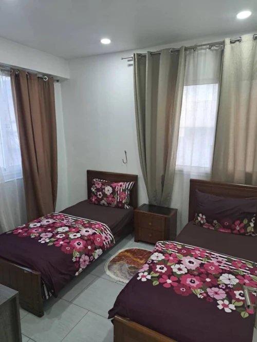 Hostel moderne et confortable au coeur du les pins 