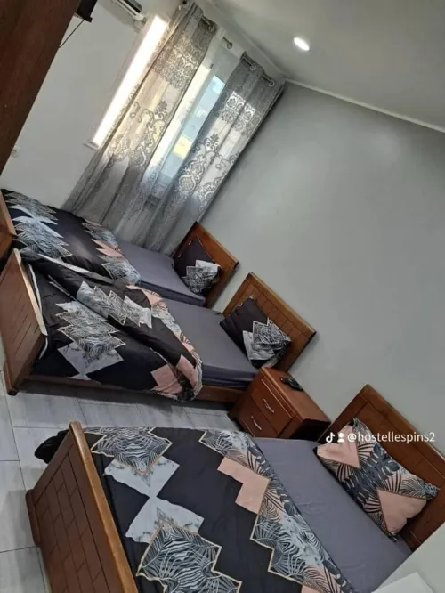 Hostel moderne et confortable au coeur du les pins 