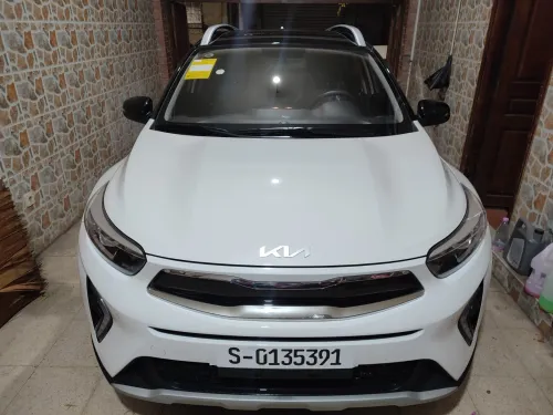 Kia KX1 2025 Black roof