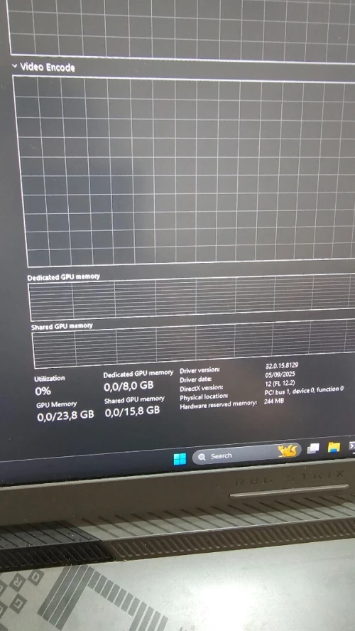 ASUS ROG Strix G18 (i9-13980HX / RTX 4070 / 32GB RAM)