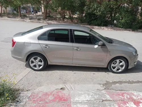 Skoda Rapid 2013 Rapid