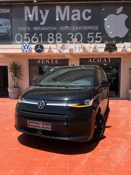 Volkswagen Multivan 2023 