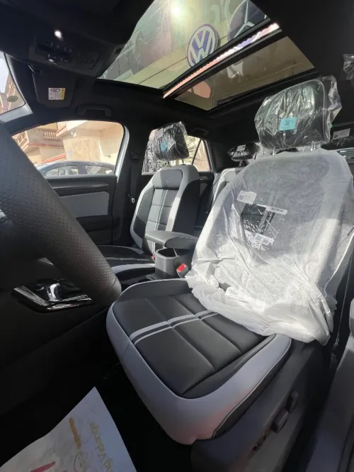 Volkswagen T-Roc 2025 R-Line 
