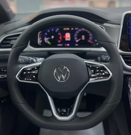 Volkswagen T-Roc 2025 R-Line 