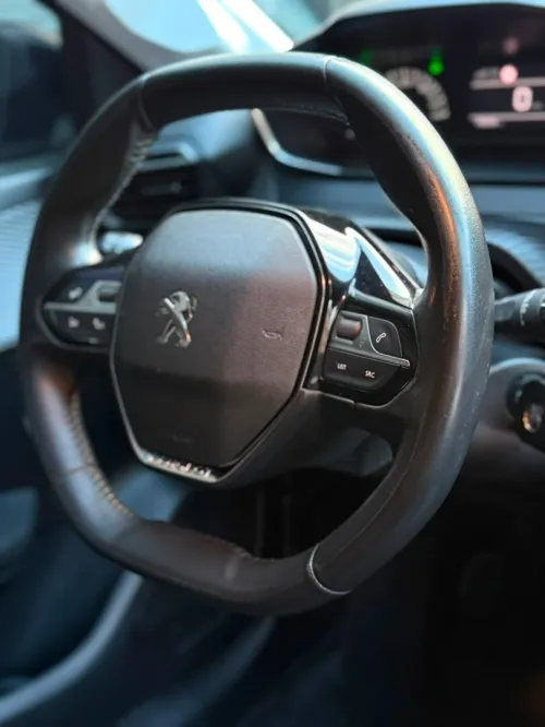 Peugeot 208 2022 Allure