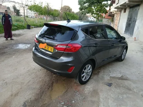 Ford Fiesta 2021 