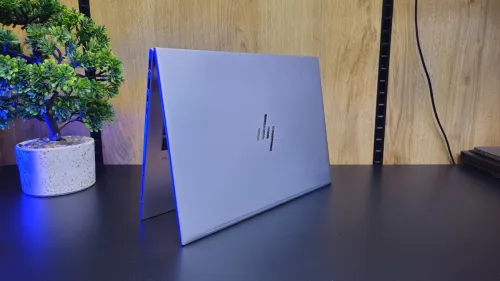 Hp Zbook firefly G10