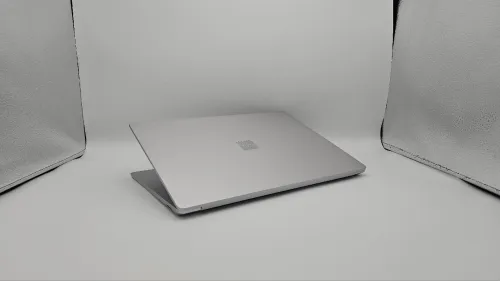 Surface laptop 5