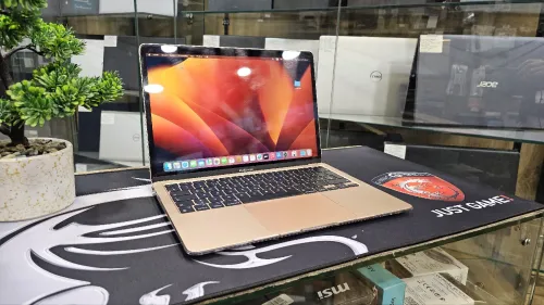 Macbook air M1 rose gold