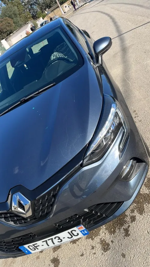 Renault Clio 5 2022 140 chv