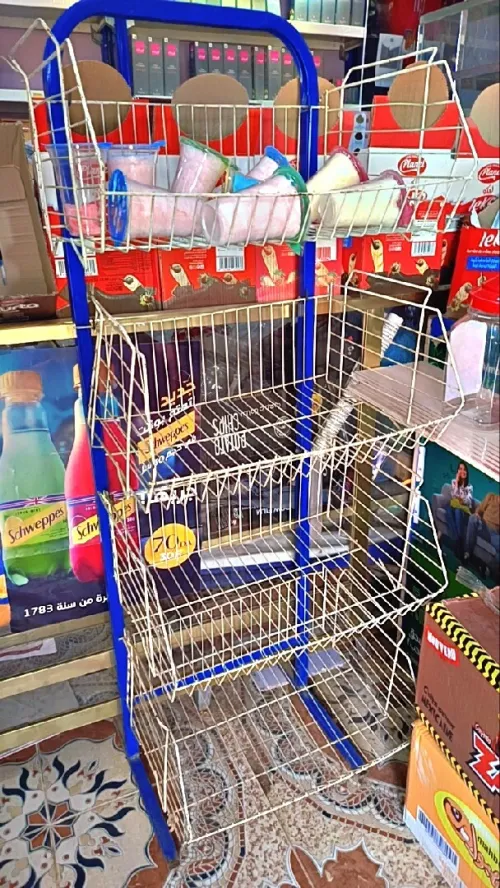 متريال كوسمتيك للبيع
