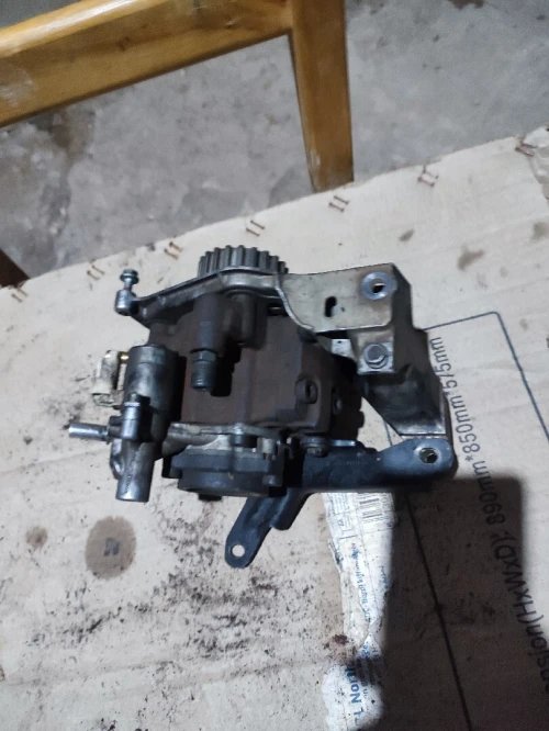 Moteur 1.6 hdi un seul arbrakam Continental 308 2011