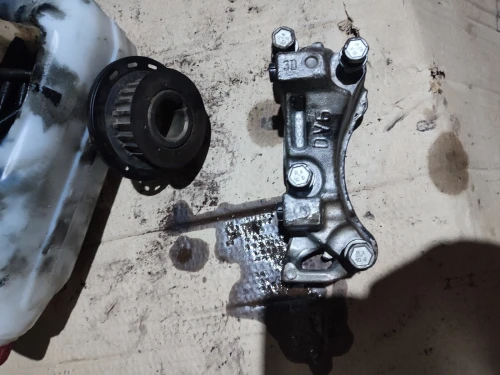 Moteur 1.6 hdi un seul arbrakam Continental 308 2011