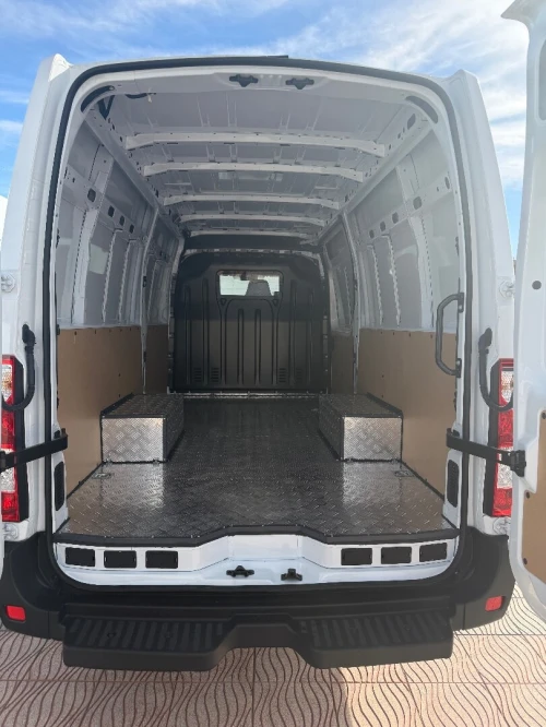 Renault Master 2025