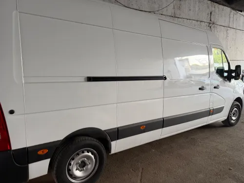 Renault Master 3 pano 2025