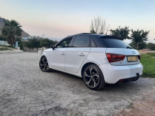 Audi A1 2015 