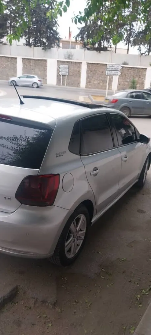 Volkswagen POLO 2013 EDITION SILVER