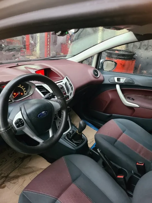 Ford Fiesta 2012 Titanium Sport pack