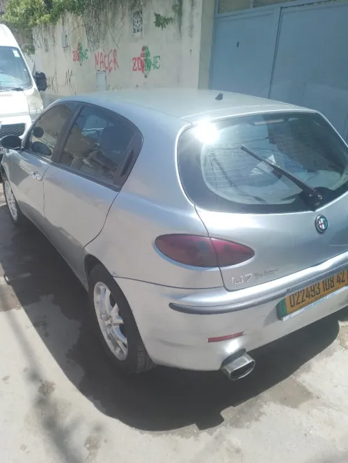 Alfa Romeo 147 2008 Twins park