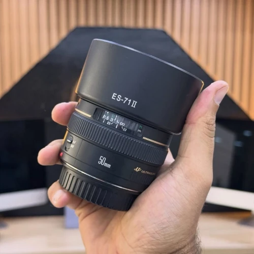 Canon 50mm f/1.4 en excellent état