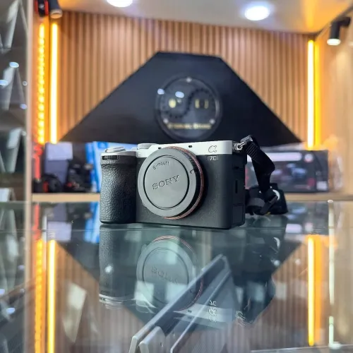 Sony A7C MARK II boitier nu en excellent état