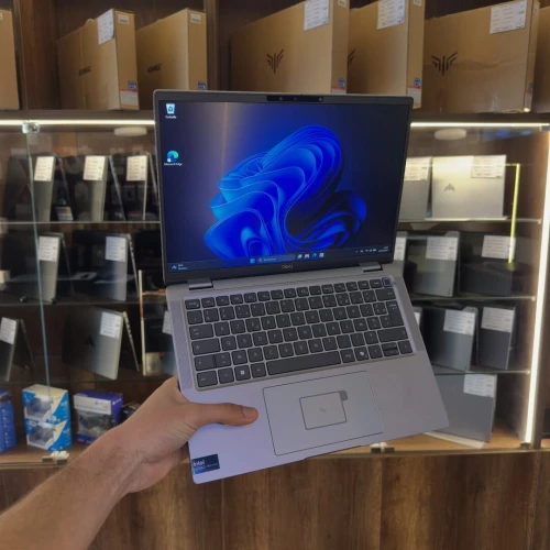 DELL LATITUDE 7450 ULTRA 7 165U 32GB/1TB