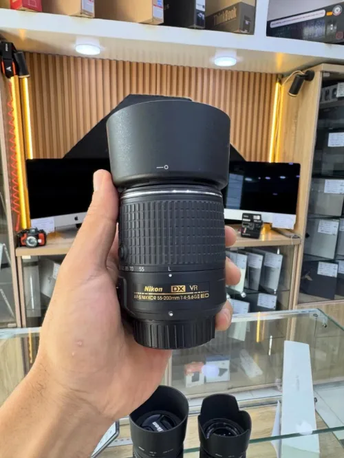 Nikon 55-200mm 1:4-5.6 GII ED DX VR.