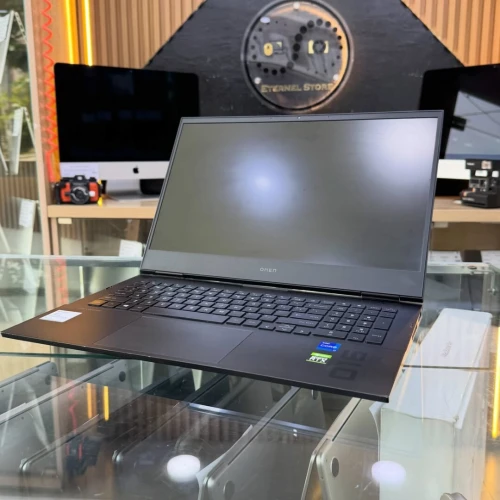 HP OMEN 16 I7-11800H 32GB/512GB NVIDIA RTX 3050TI 4GB