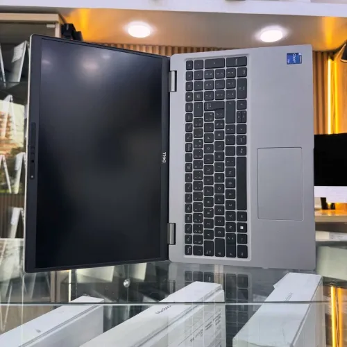 DELL PRECISION 3570 I7 1255U 16GB/512GB