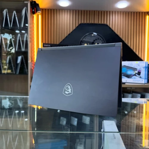 MSI THIN 15 B13VE