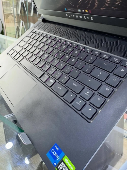 ALINWARE M15 R6 I7-11800H 16GB/512GB NVIDIA RTX 3070 8GB