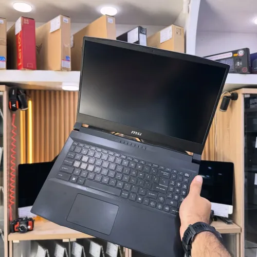MSI KATANA 15 AI RYZEN 7 8845HS 16GB/512GB