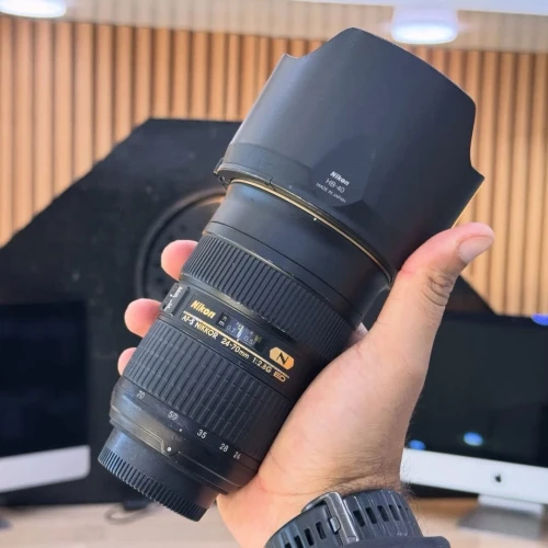 Nikon 24-70mm f/2.8 en bon état