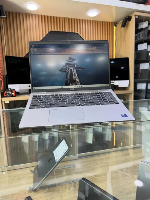 DELL LATITUDE 5550 CORE ULTRA 7-155U 16GB/1TB