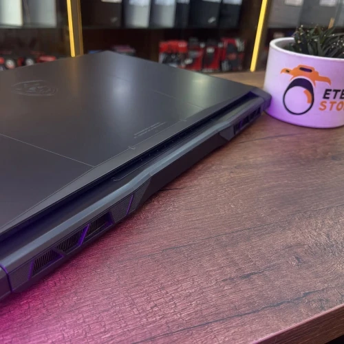 MSI KATANA A15 B8V