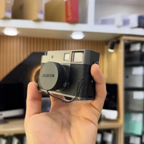 FUJIFILM X half neuf jamais utilisé sous emballage