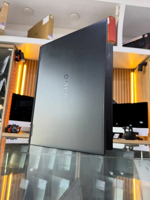 HP OMEN 16 I7-14700HX 16GB/1TB NVIDIA RTX 4060 8GB