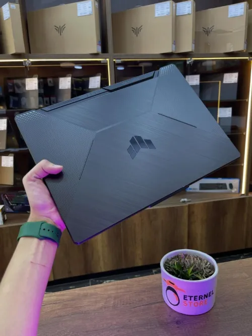 HP OMEN 16 I7-11800H 16GB/512GB NVIDIA RTX 3060 6GB