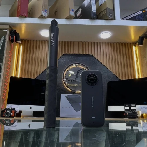 INSTA 360 X3 + bra invisible en excellent état