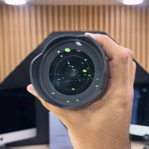 Samyang for sony 14mm f/2.8 en excellent état