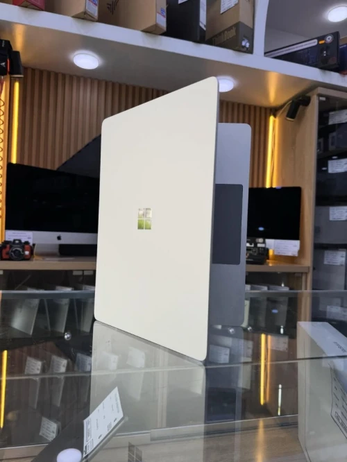 SURFACE LAPTOP 7 SNAPDRAGON X PLUS 10C 16 GB DDR5 /256GB
