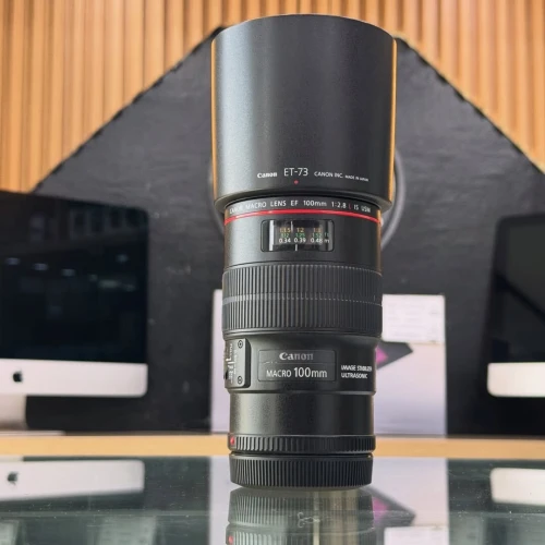 Canon 100mm f/2.8 serie L en excellent état