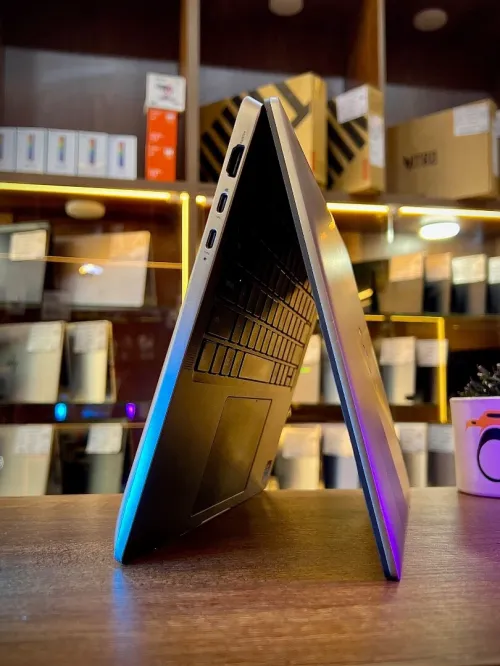 DELL LATITUDE 7350 ultra 7-165U 64/1000 intel graphics 13pouce FHD