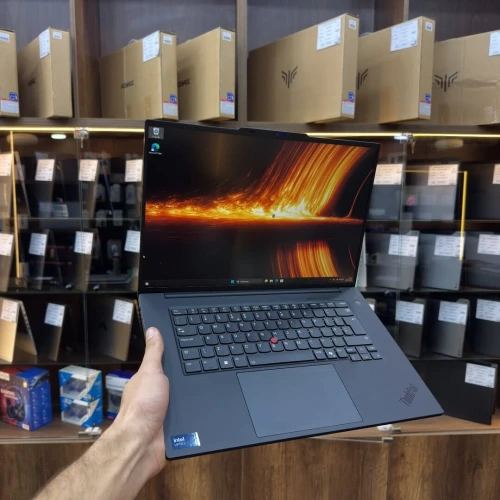 LENOVO THINKPAD P1 GEN 7 ULTRA 9 185H 64GB/1TB