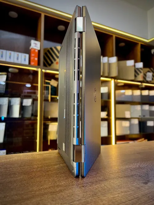 Dell latitude 7450 Ultra 5-135U 16/256 intel graphics 14 pouces FHD tactile X360