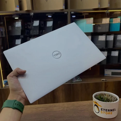 DELL XPS 15 I7-13620H 32GB/512GB
