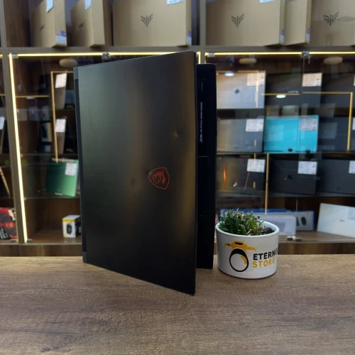 MSI GF63 I7 8750H 16GB/256GB+1TBHDD