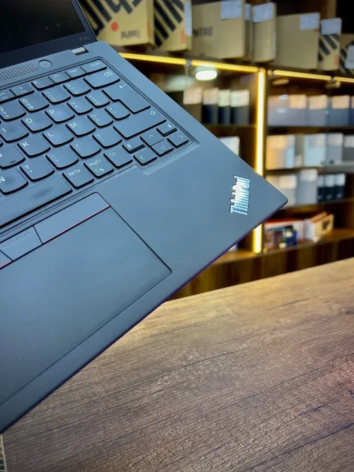 Lenovo thinkpad p14s i7-1370P 16/512 RTX A500 4GB 14pouces FHD